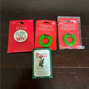Vintage Holiday Christmas Pins Buttons - New